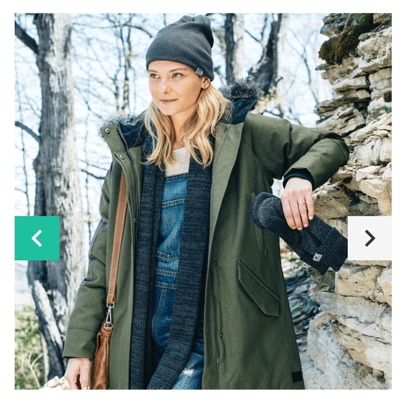 NWT Roots Maplelake Unisex Knit Mittens - Picture 1 of 4